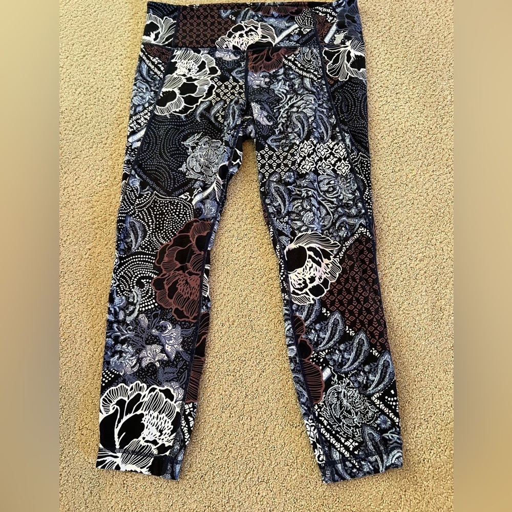 Athleta Floral Patterned Leggings